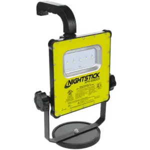 Foco Area NightStick XPR-5592GCX Intrinsecamente Seguro Recargable TRIPODE Y/O BASE IMANTADA